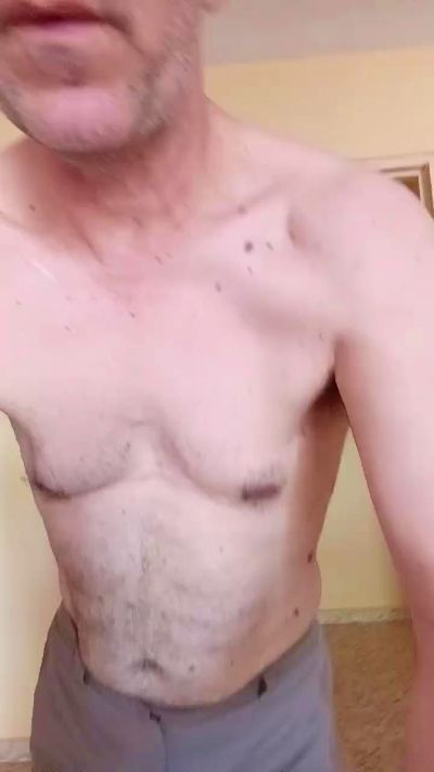 linaresjpr live cam on Cam4