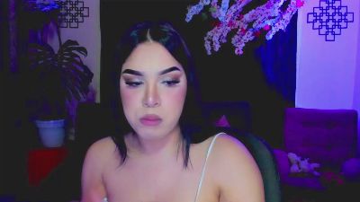 linda_zaam8386 live cam on Cam4