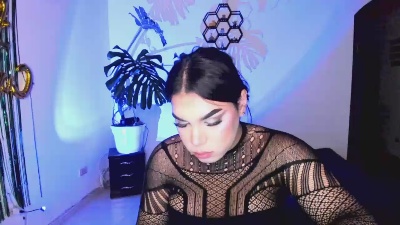 linda_zaam8386 live cam on Cam4