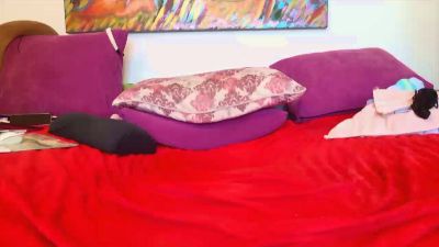 lindalove16 live cam on Cam4