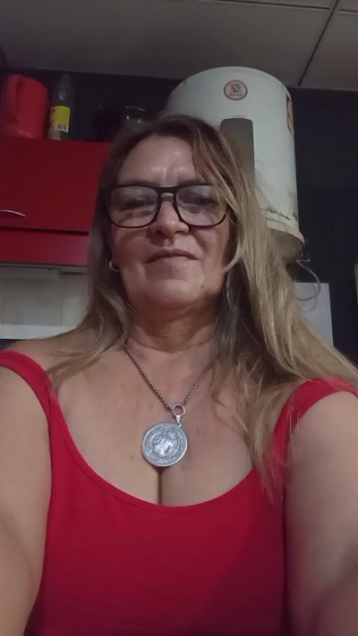 lindanina1 live cam on Cam4