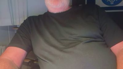 linkaning live cam on Cam4