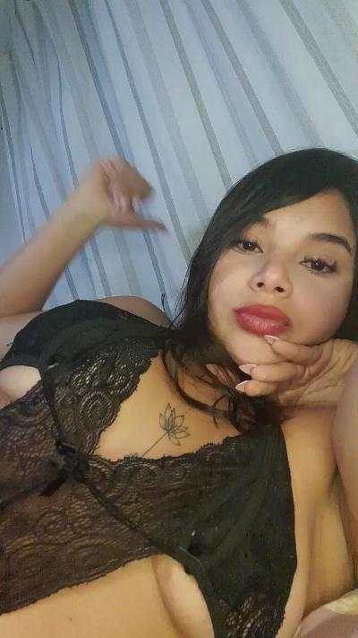 linnda88 live cam on Cam4