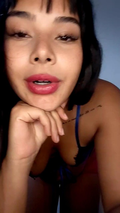 linnda88 live cam on Cam4