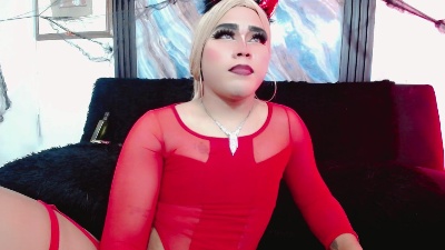 lisa_armas_ live cam on Cam4