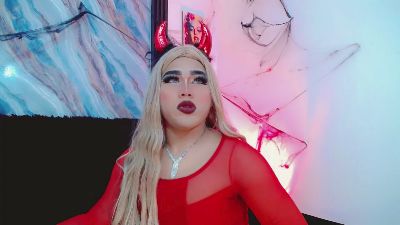 lisa_armas_ live cam on Cam4