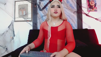 lisa_armas_ live cam on Cam4