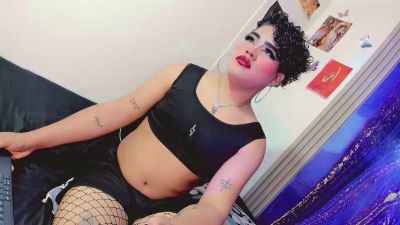 lisa_armas_ live cam on Cam4