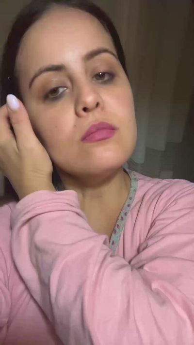 lisandra90girl live cam on Cam4