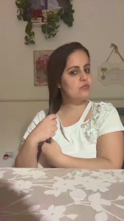 lisandra90girl live cam on Cam4