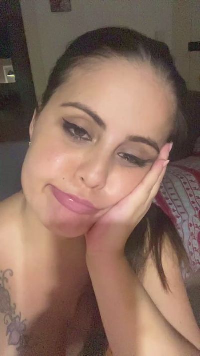 lisandra90girl live cam on Cam4