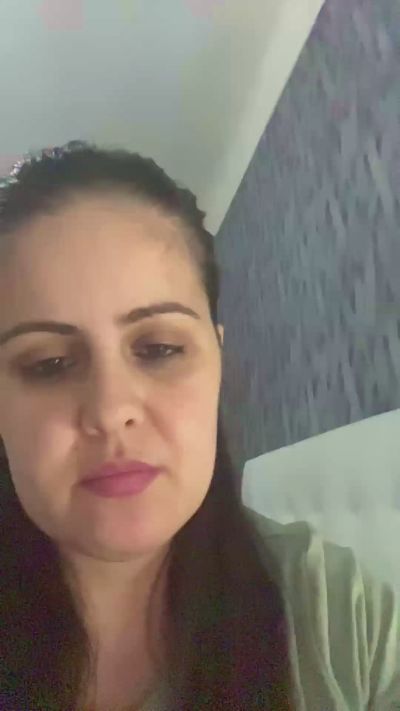lisandra90girl live cam on Cam4