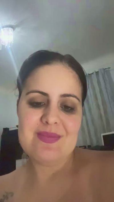 lisandra90girl live cam on Cam4