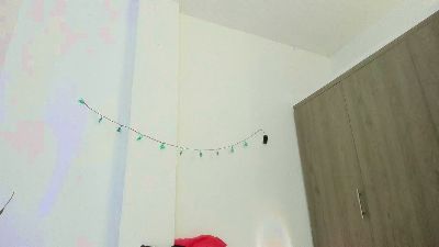 litle_slut live cam on Cam4