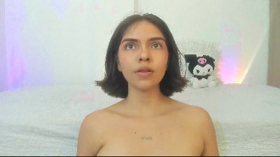 litle_slut live cam on Cam4