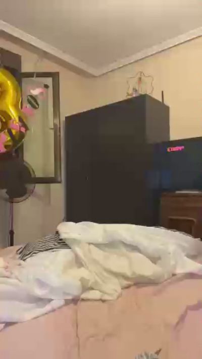 littleangelabby live cam on Cam4