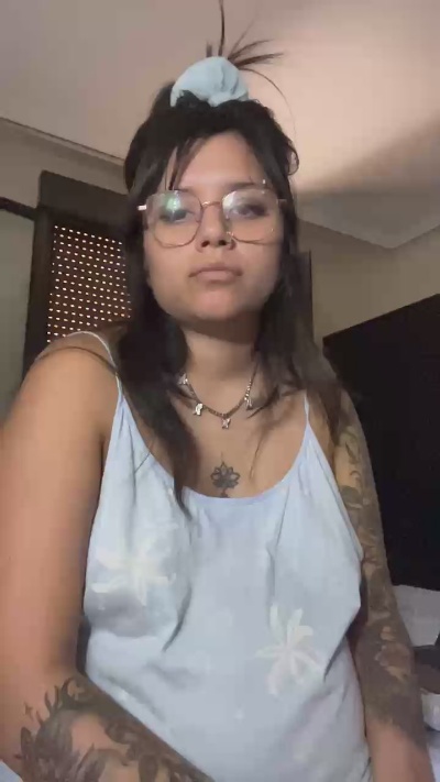 littleangelabby live cam on Cam4