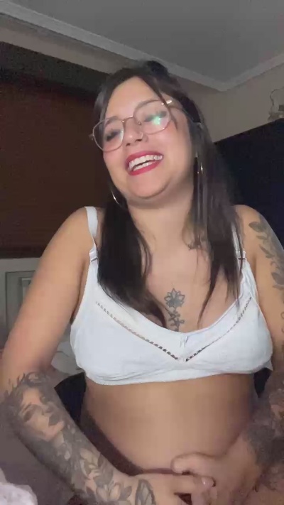 littleangelabby live cam on Cam4