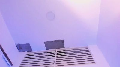 littlecum18 live cam on Cam4