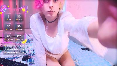 littlepinkcat live cam on Cam4