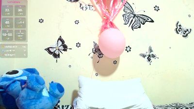 liz7skinny live cam on Cam4