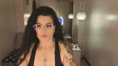 lizha_milf live cam on Cam4