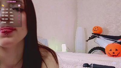 liziTaylor live cam on Cam4