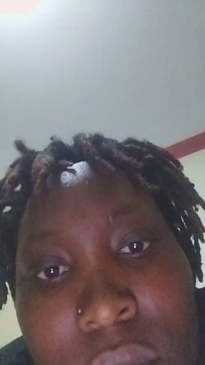lizy86 live cam on Cam4