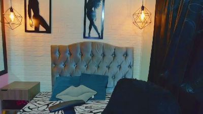 lizzie_sweets live cam on Cam4
