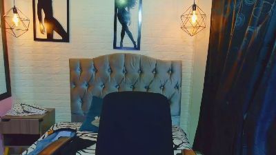 lizzie_sweets live cam on Cam4