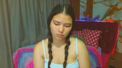 lizzie_sweets live cam on Cam4