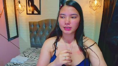 lizzie_sweets live cam on Cam4