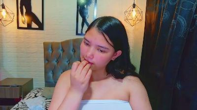 lizzie_sweets live cam on Cam4