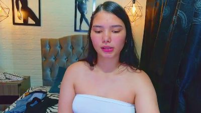 lizzie_sweets live cam on Cam4