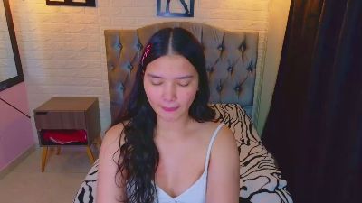 lizzie_sweets live cam on Cam4