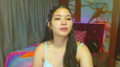 lizzie_sweets live cam on Cam4