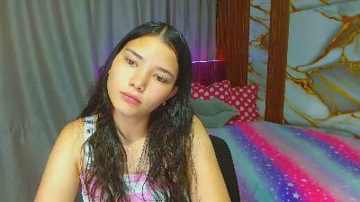 lizzie_sweets live cam on Cam4