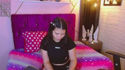 lizzie_sweets live cam on Cam4
