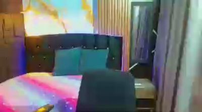 lizzie_sweets live cam on Cam4