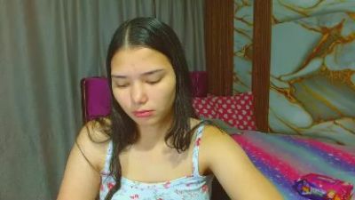 lizzie_sweets live cam on Cam4