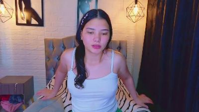 lizzie_sweets live cam on Cam4