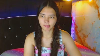 lizzie_sweets live cam on Cam4