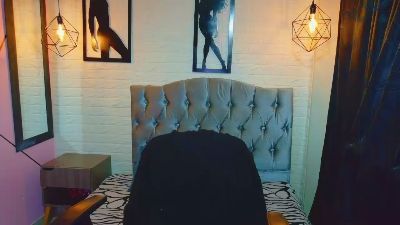 lizzie_sweets live cam on Cam4