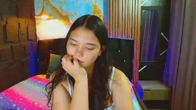 lizzie_sweets live cam on Cam4