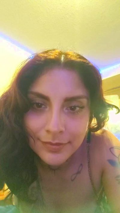 llAlmendrall live cam on Cam4