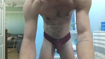 lloydmillera live cam on Cam4