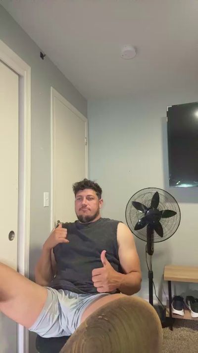 lmiguel32xxx live cam on Cam4