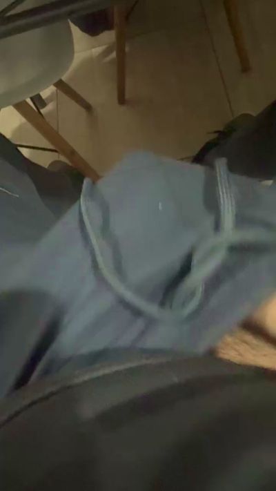 loguis live cam on Cam4