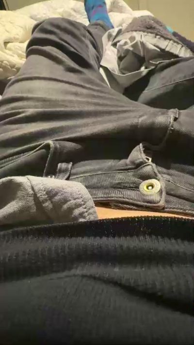 loguis live cam on Cam4