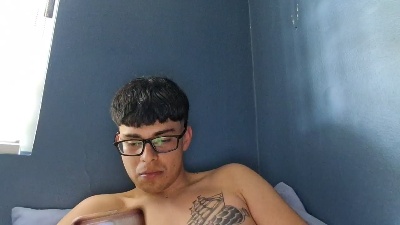 lokitoo20 live cam on Cam4